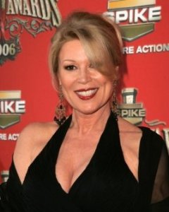 Leslie Easterbrook4